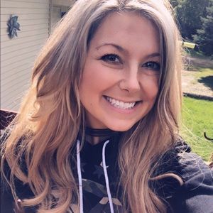 Meet your Posher, Jamie